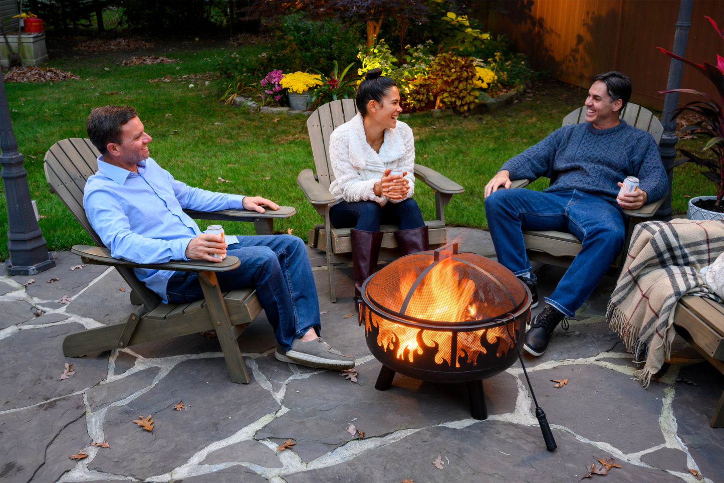 MR. BAR-B-Q Black Wood burning fire pit with Flames