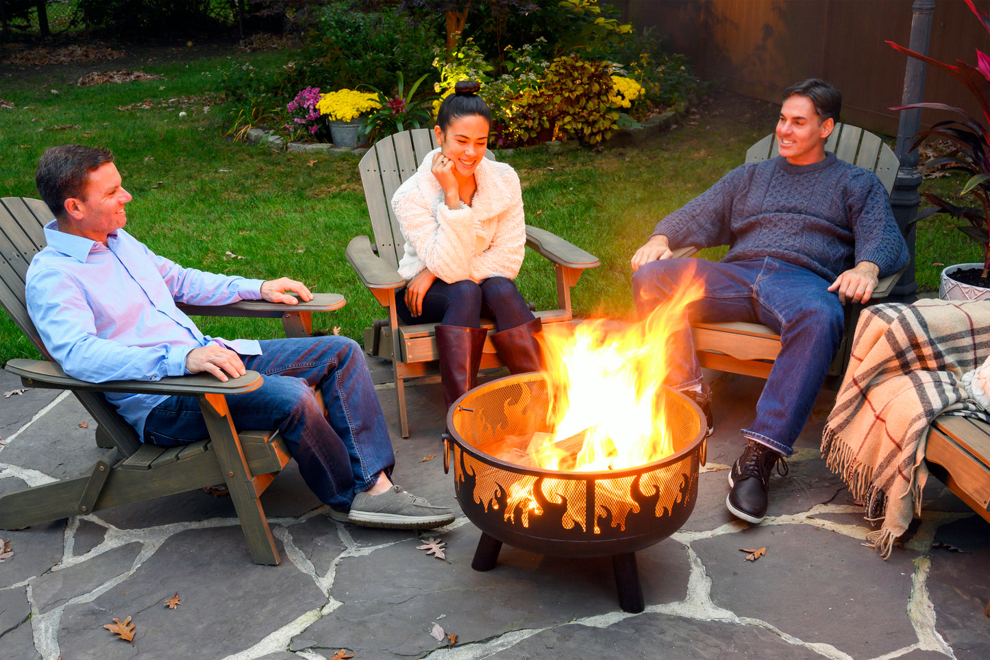 MR. BAR-B-Q Black Wood burning fire pit with Flames